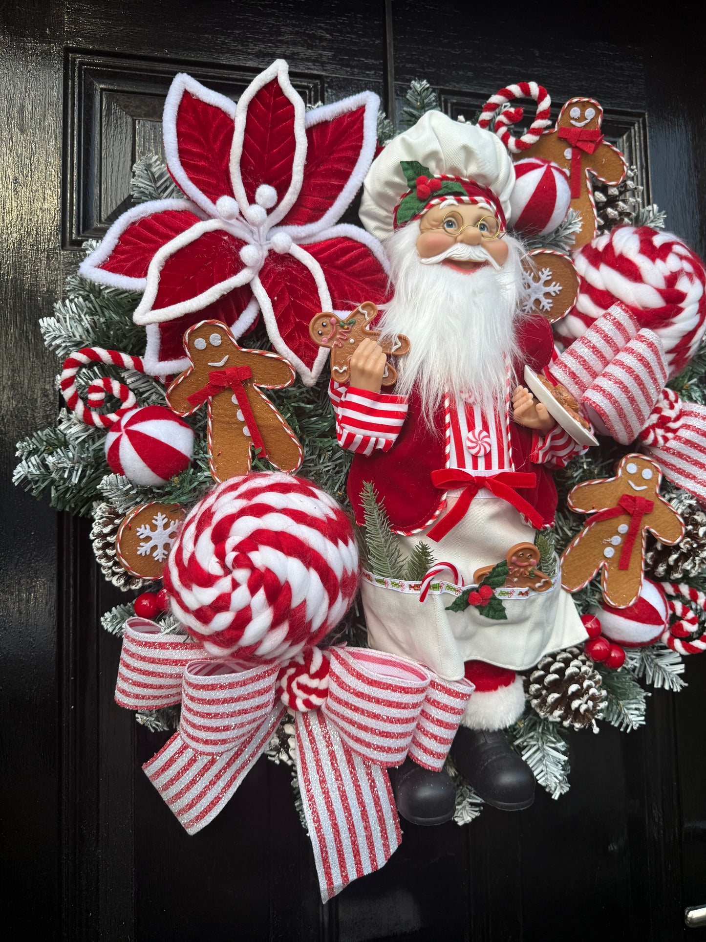 65cm SUPER DELUXE SANTA CANDY CANE LANE FULL WREATH