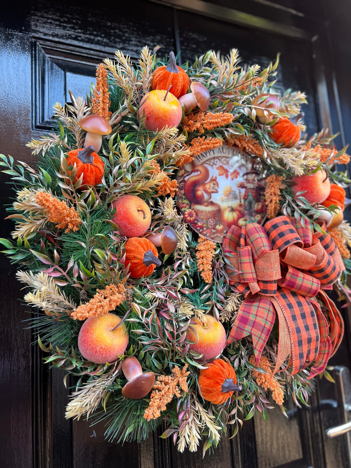 DELUXE XL PUMPKIN/APPLE/TOADSTOOL FULL AUTUMN SIGN WREATH 65cm