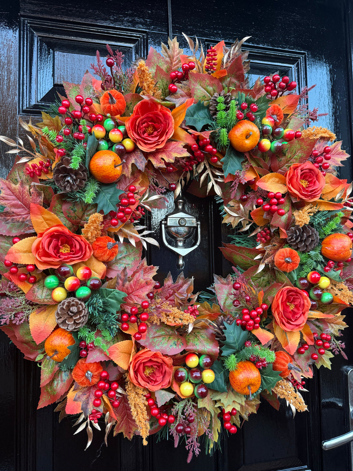 65cm DELUXE ORANGE VERY BERRY APPLE WOODLAND MIXED FOLIAGE AUTUMN WREATH