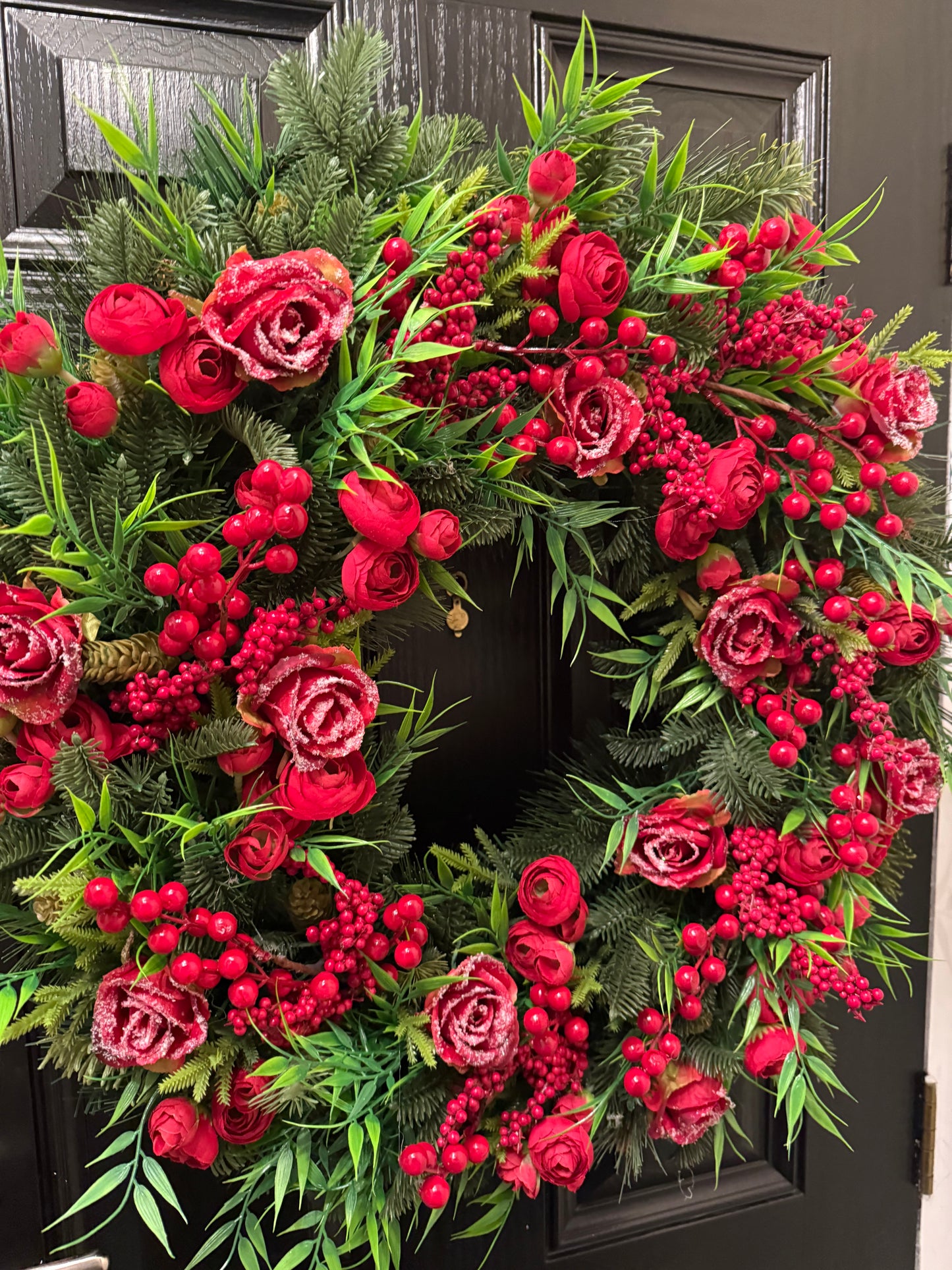 65cm SUPER DELUXE WINTER RED ROSE VERY BERRY FULL FOLIAGE WREATH