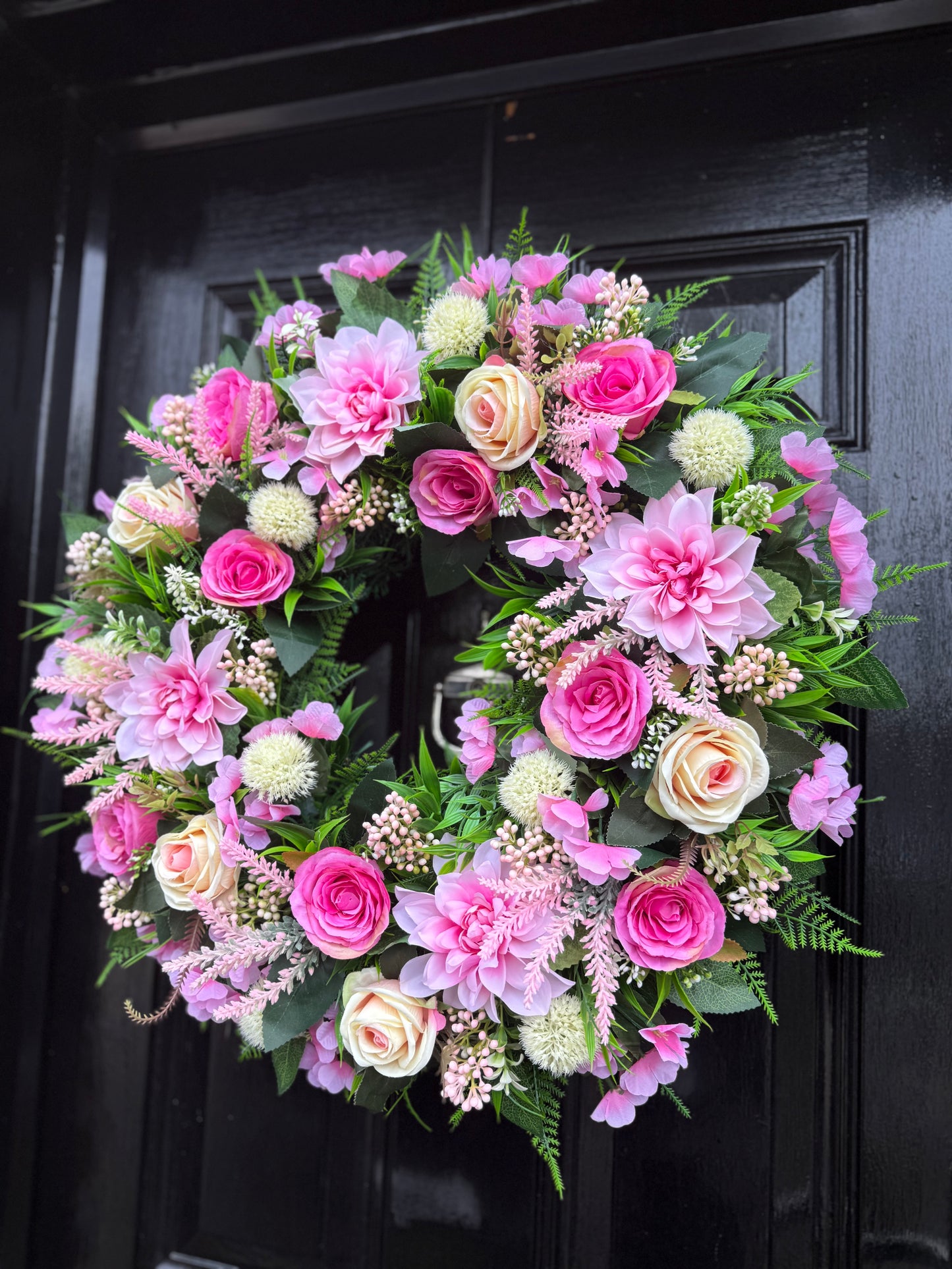 60cm DELUXE THICK FOLIAGE AND MIXED PINK ROSE/DAHLIA WREATH