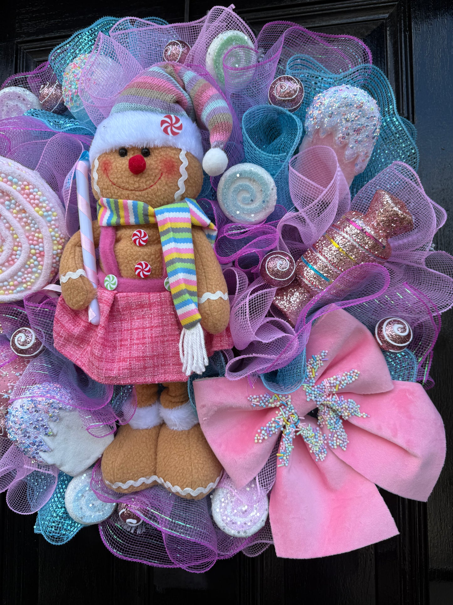 65cm DELUXE PASTEL GINGERBREAD WREATH - IMMEDIATE DISPATCH