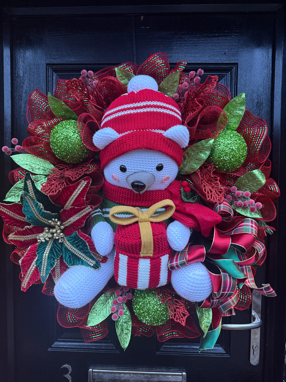 70cm GIANT DELUXE CHRISTMAS POLAR BEAR GREEN RED GOLD MIXED WREATH - IMMEDIATE DISPATCH