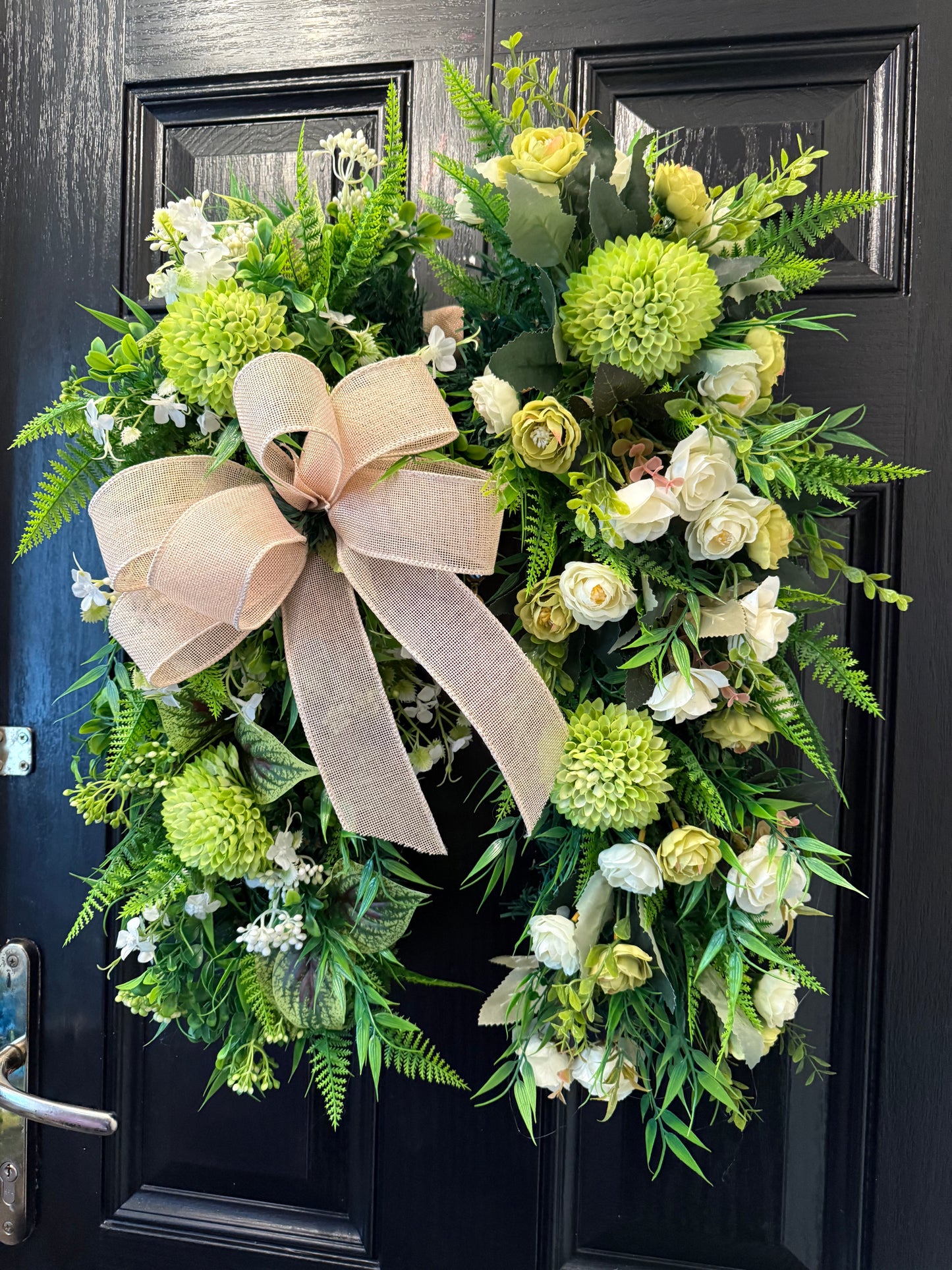 MIXED FOLIAGE SPRING / SUMMER HORSESHOE WREATH