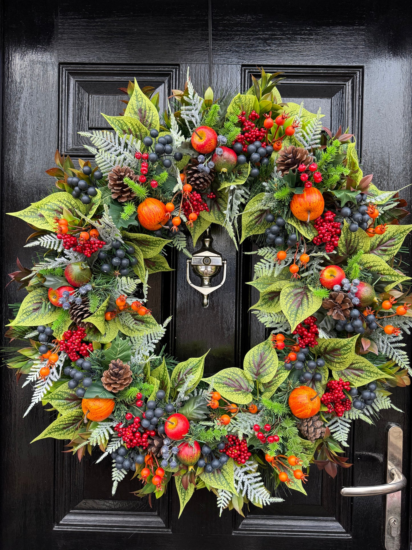 65cm DELUXE WOODLAND APPLE BERRY MIXED FOLIAGE AUTUMN WREATH