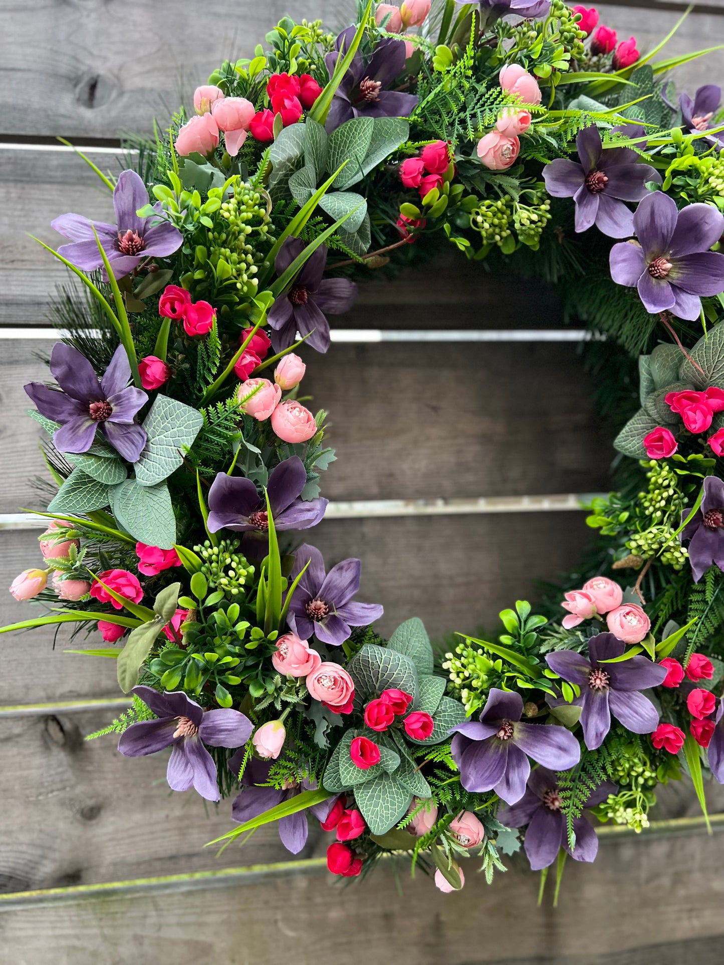 65cm LILAC/PINKS MAGNOLIA FOLIAGE DELUXE MIX WREATH