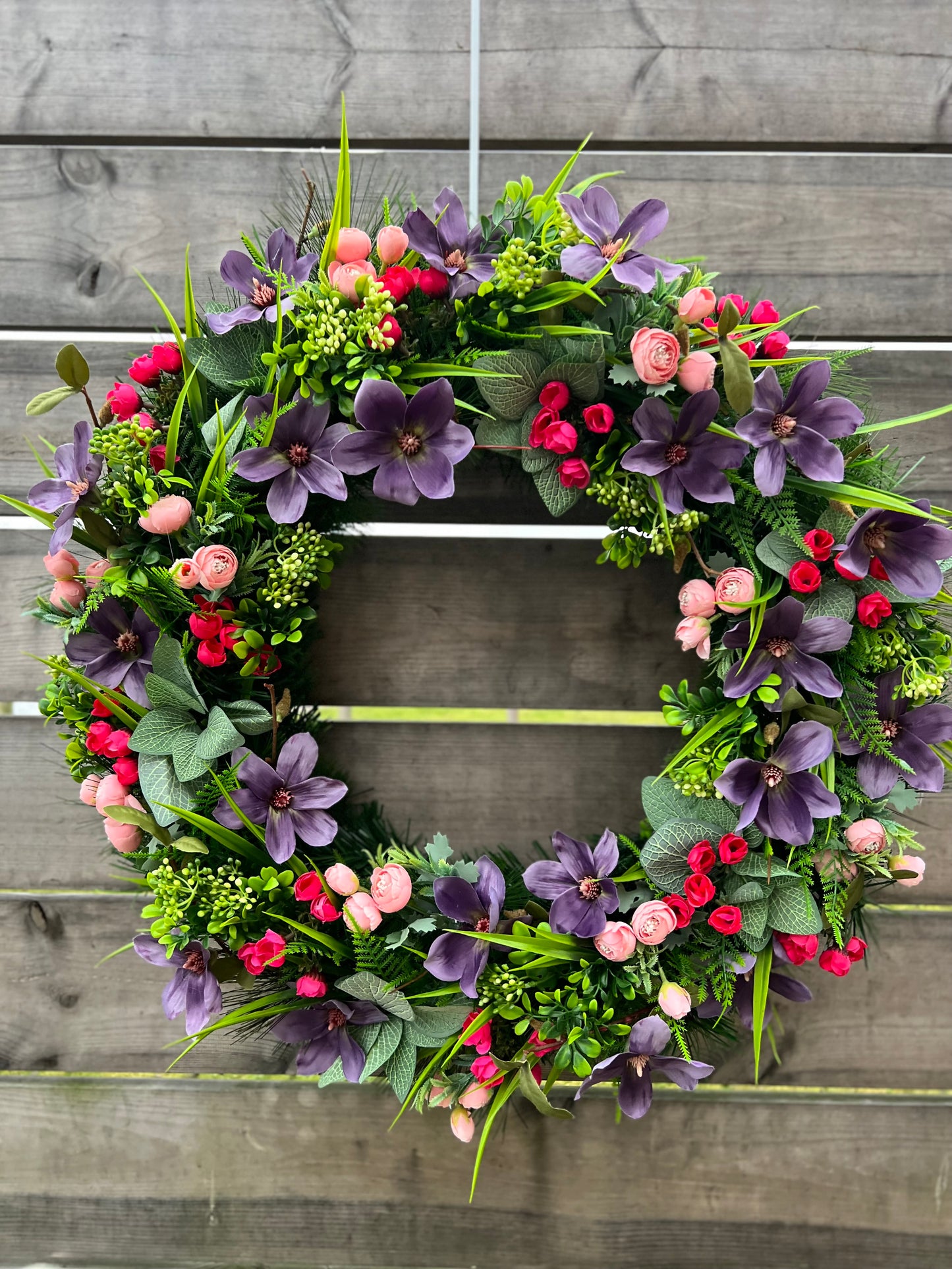 65cm LILAC/PINKS MAGNOLIA FOLIAGE DELUXE MIX WREATH