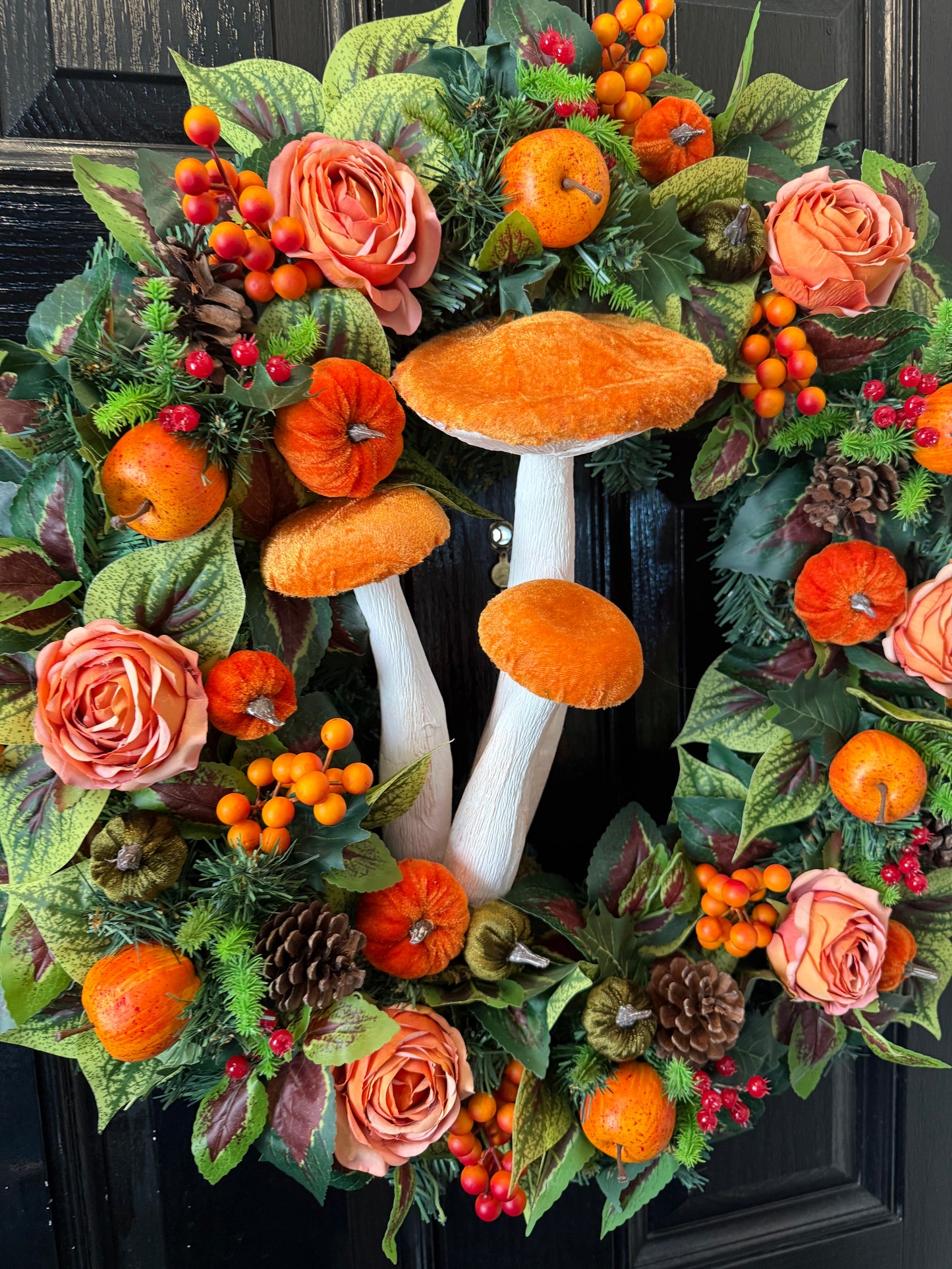60cm DELUXE GIANT ORANGE TOADSTOOL  WOODLAND MIXED FOLIAGE AUTUMN WREATH
