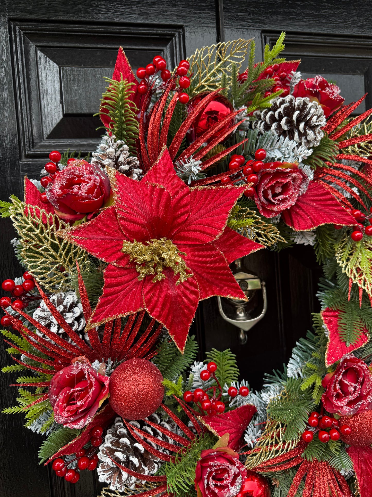 65cm DELUXE RED GOLD POINSETTIA GLITTER FOLIAGE  WREATH - IMMEDIATE DESPATCH