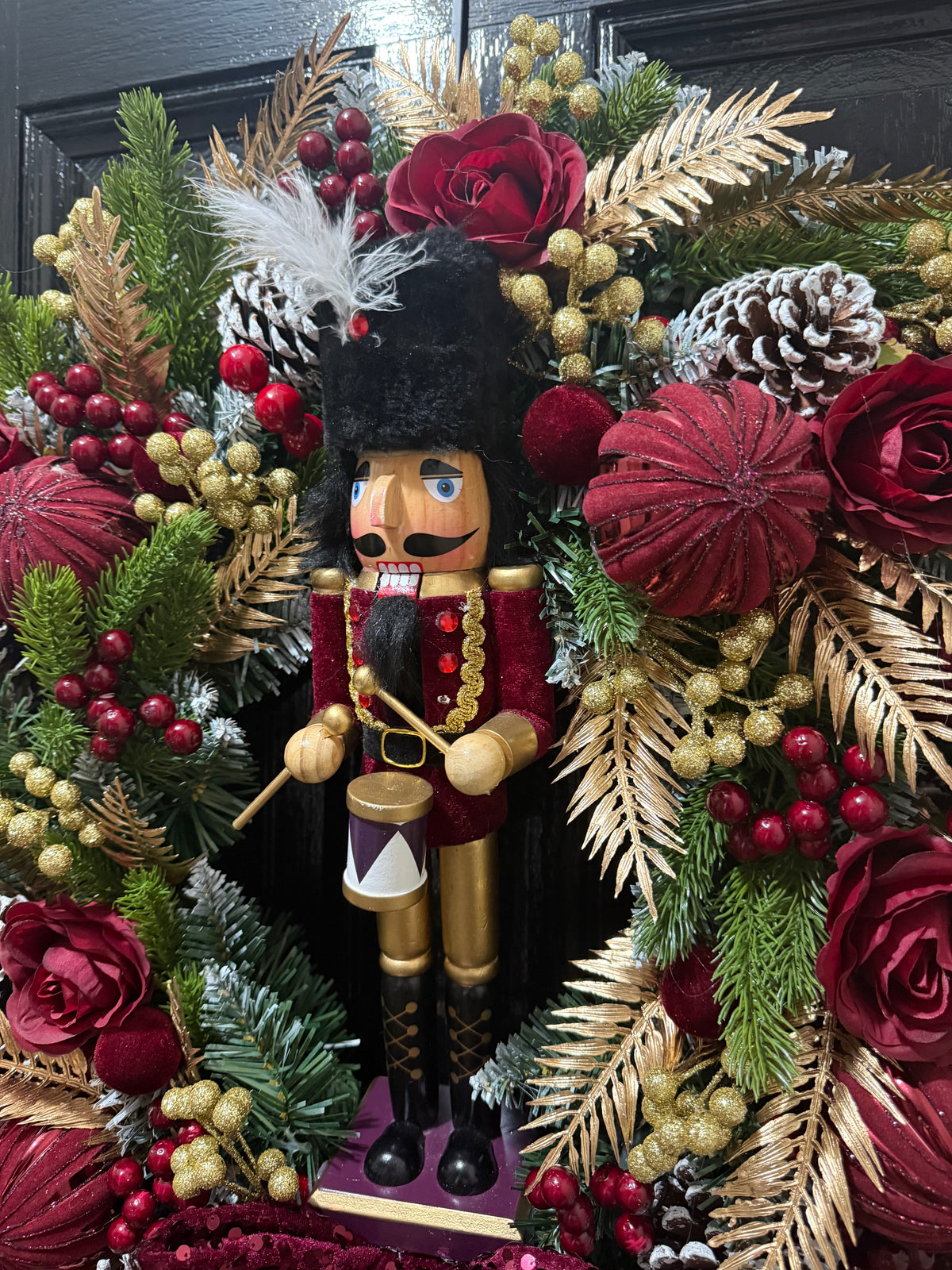 60cm DELUXE BURGUNDY GOLD SEQUIN BOW NUTCRACKER WREATH