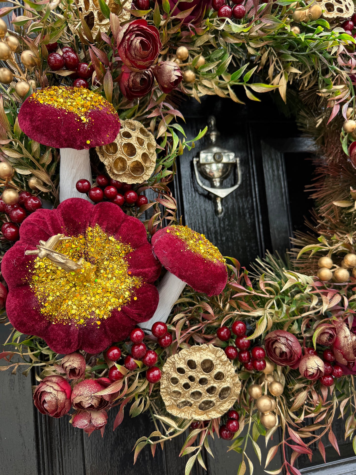 65cm DELUXE XL PUMPKIN GOLD / BURGUNDY GLITTER AUTUMN WREATH