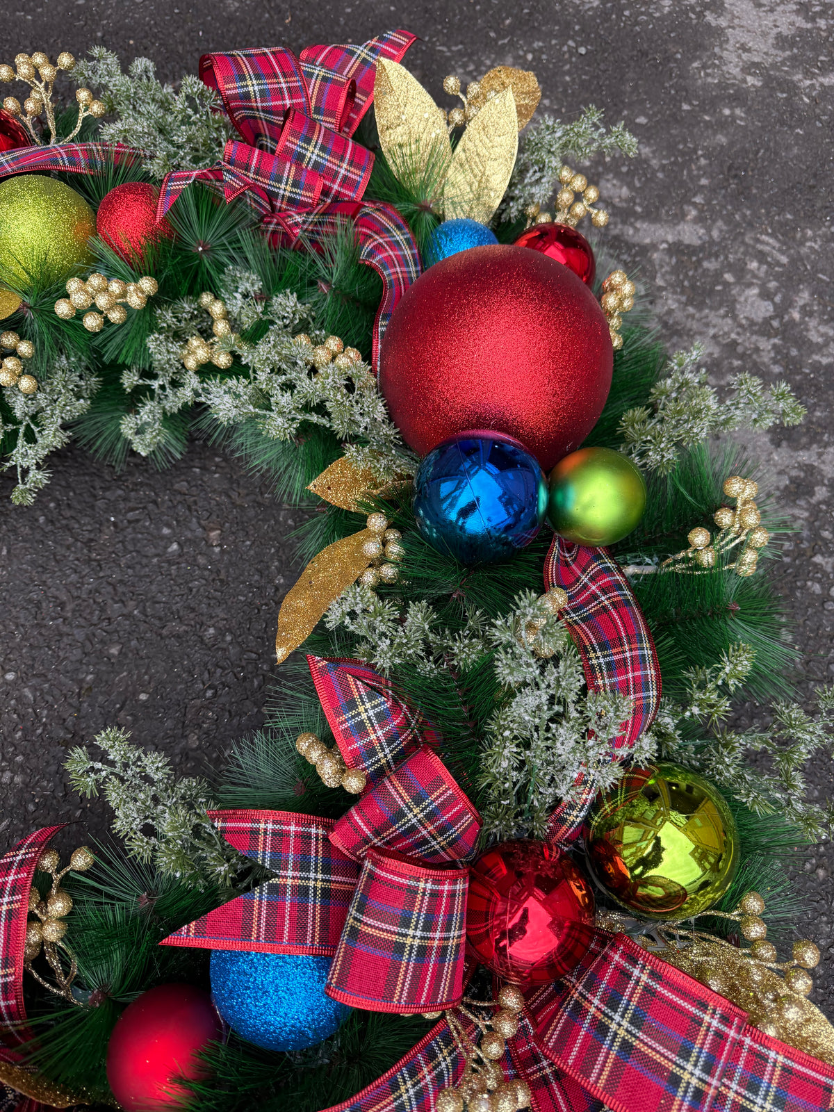 SUPER THICK DELUXE TRADITIONAL RED GREEN GOLD TARTAN 1.35metre GARLAND - PRE ORDER DESPATCH MID - LATE OCTOBER