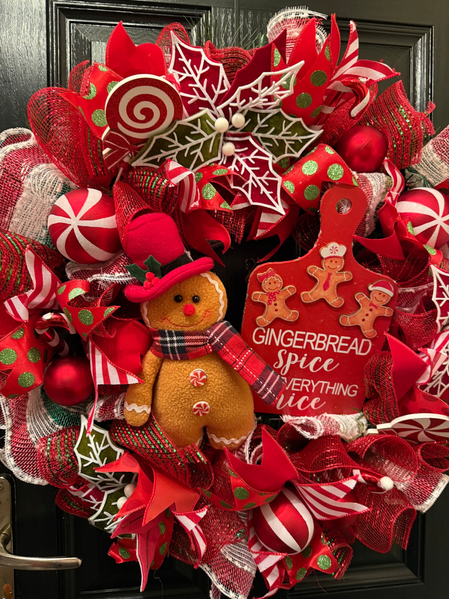 65cm DELUXE GINGERBREAD SPICE BUT NICE CANDY MIXED WREATH - IMMEDIATE DESPATCH