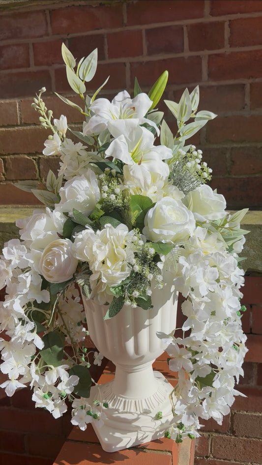 LARGE DELUXE URN PLANTER NATURAL/GREEN