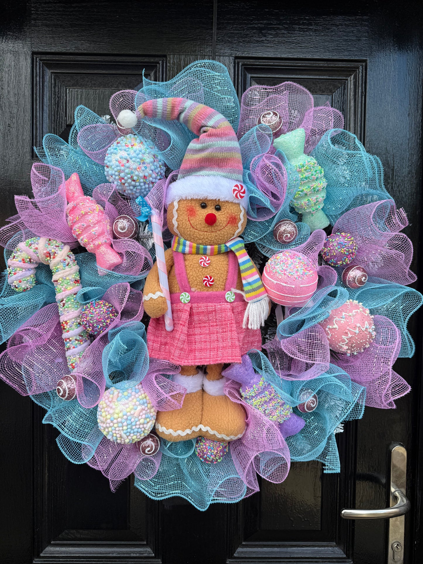 65cm DELUXE PASTEL GINGERBREAD WREATH - IMMEDIATE DISPATCH