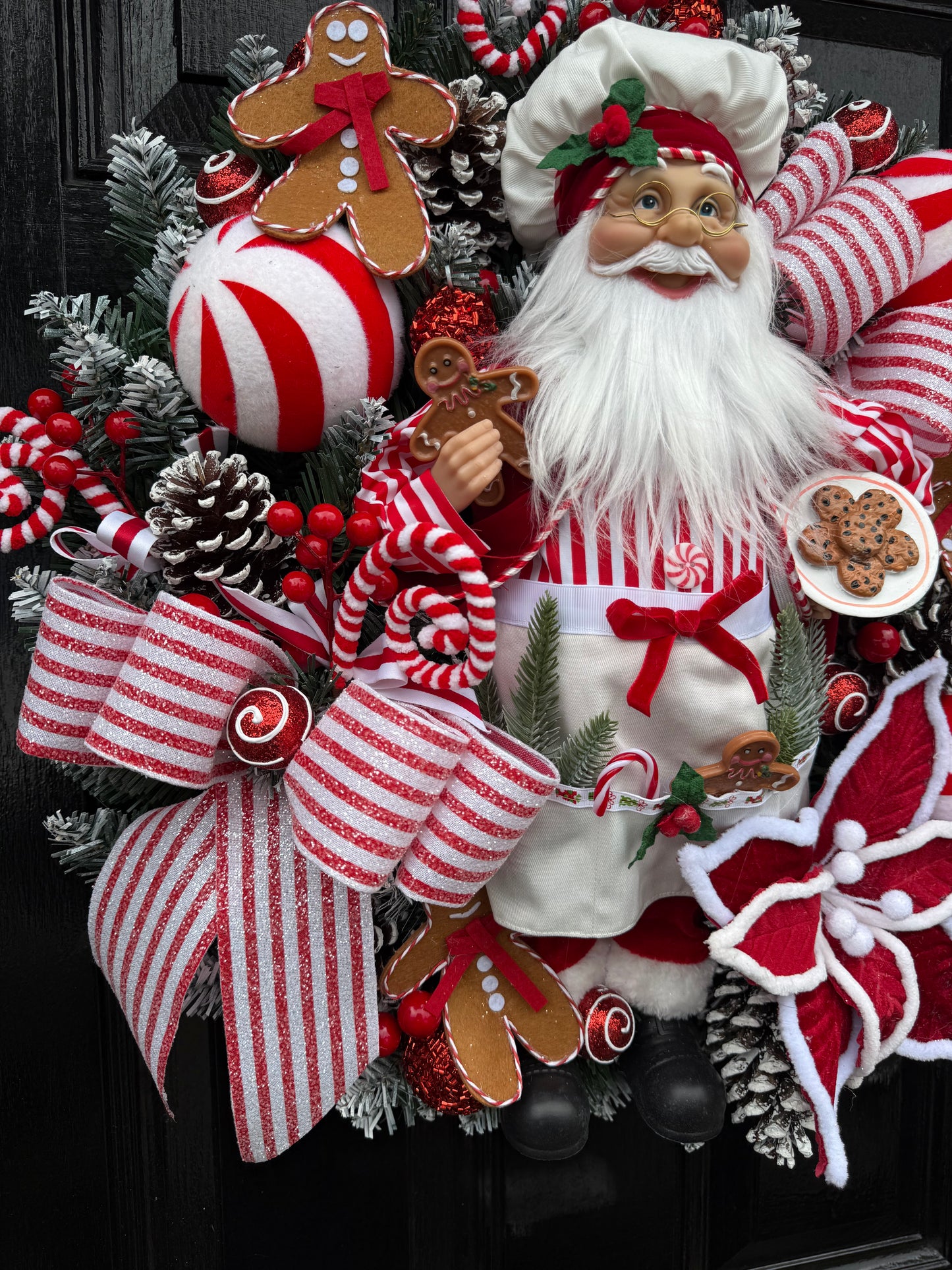 65cm SUPER DELUXE SANTA CANDY CANE LANE FULL WREATH