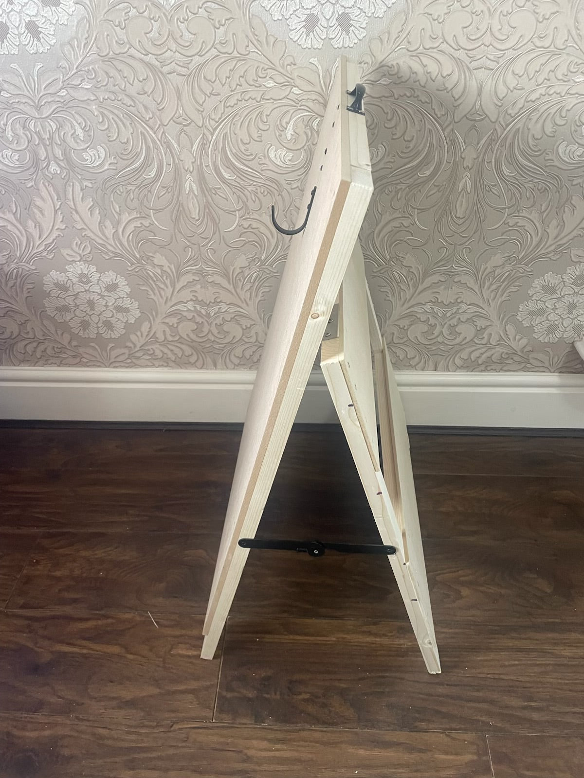 FOLDABLE EASEL STAND FOR WREATH MAKING - MADE TO ORDER