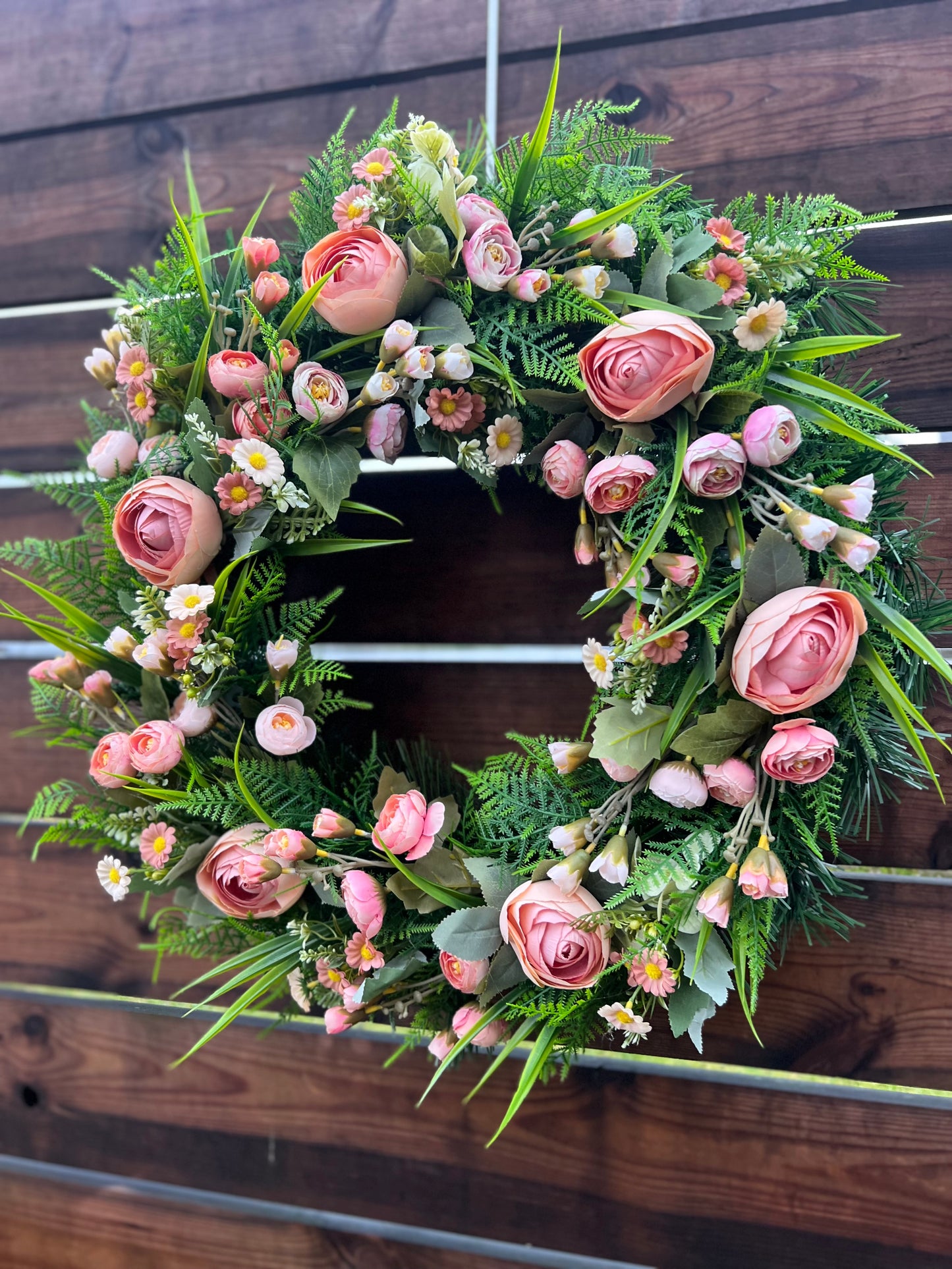 60cm BLUSH FOLIAGE DELUXE MIX WREATH