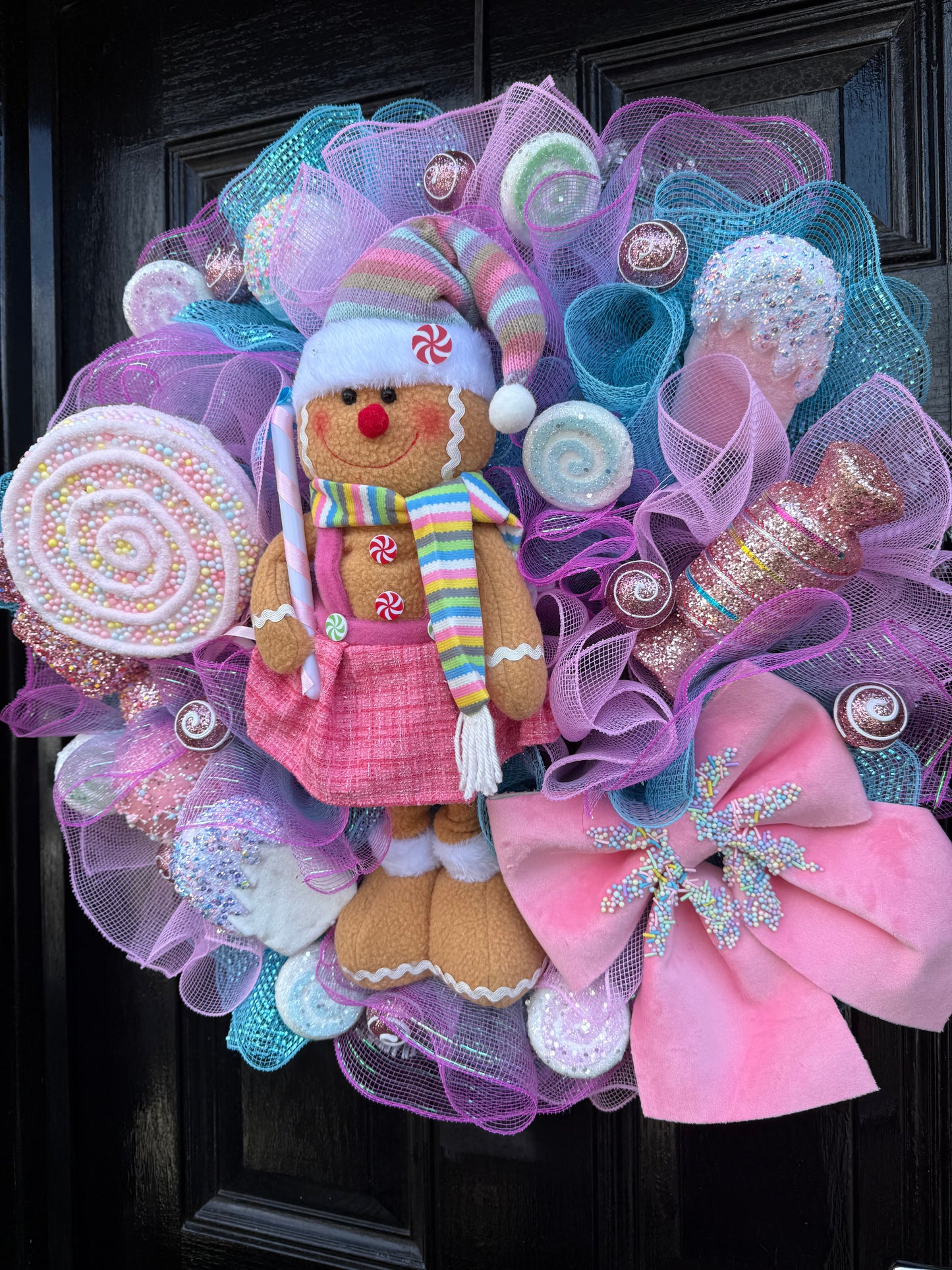 65cm DELUXE PASTEL GINGERBREAD WREATH - IMMEDIATE DISPATCH