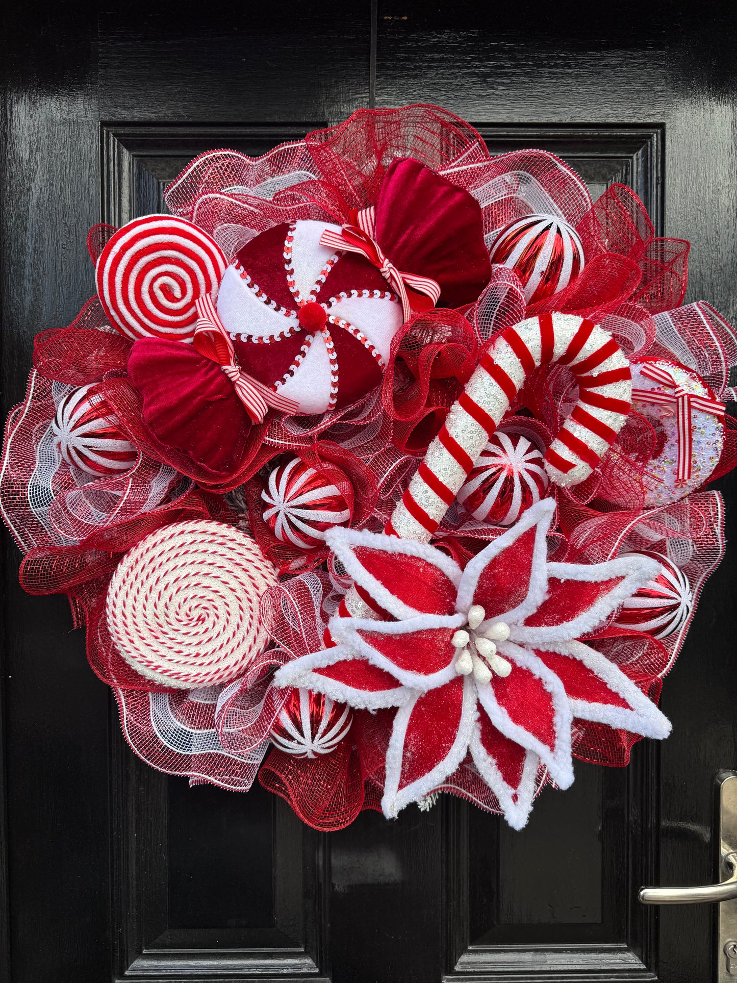 65cm DELUXE MIXED CANDY CANE WREATH - IMMEDIATE DESPATCH