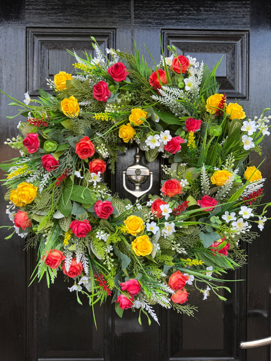 60cm DELUXE THICK FOLIAGE AND MIXED ROSE WREATH