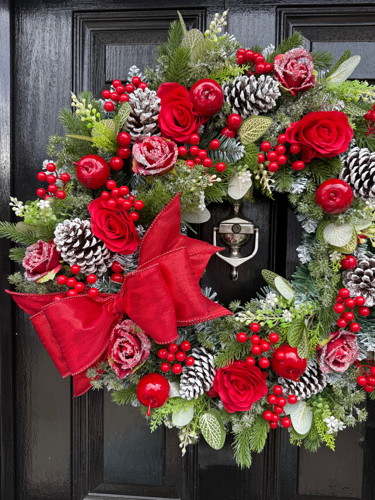 60cm DELUXE FOLIAGE RED TRADITIONAL APPLE ROSE FOLIAGE WREATH - IMMEDIATE DESPATCH