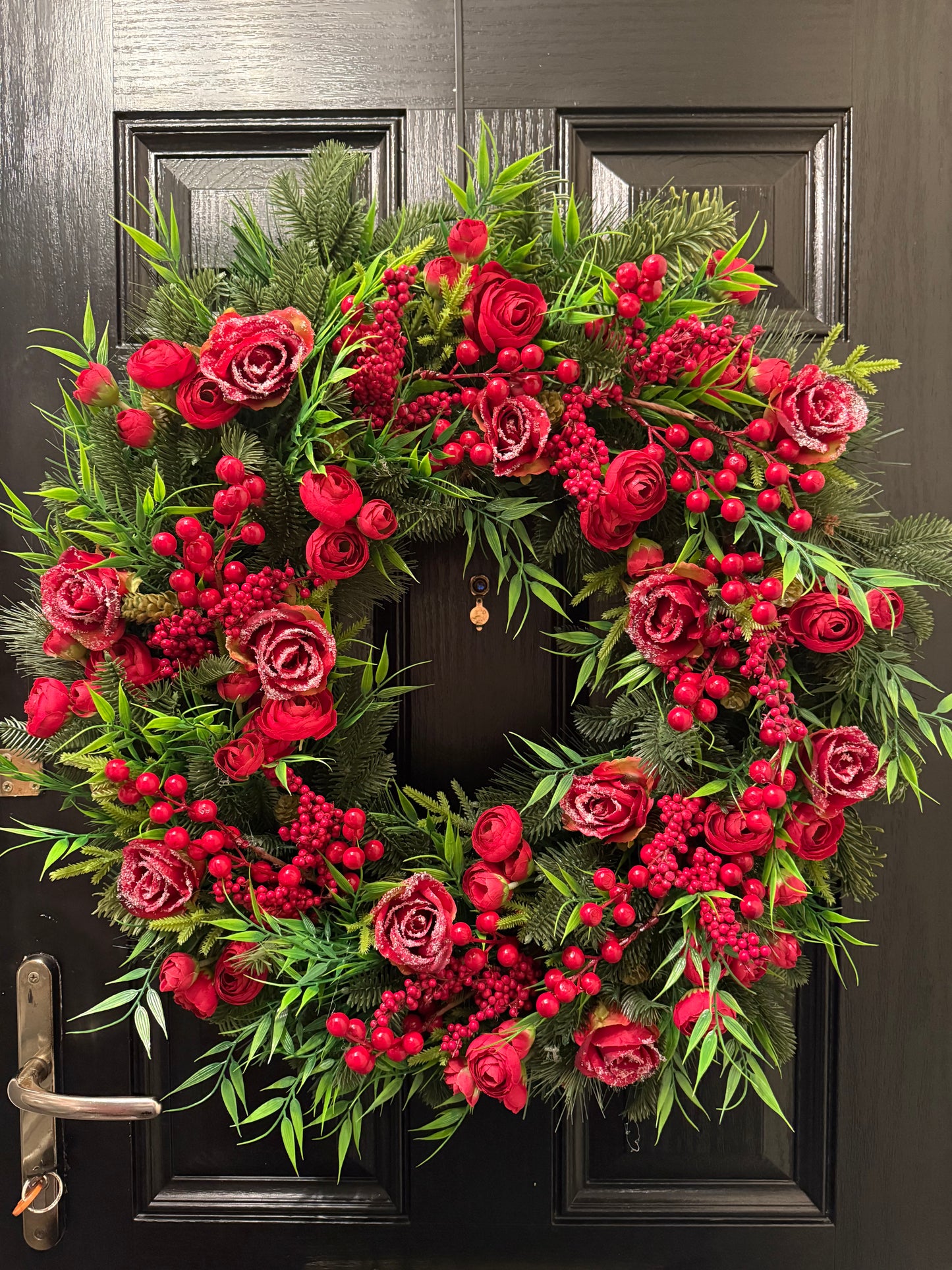 65cm SUPER DELUXE WINTER RED ROSE VERY BERRY FULL FOLIAGE WREATH