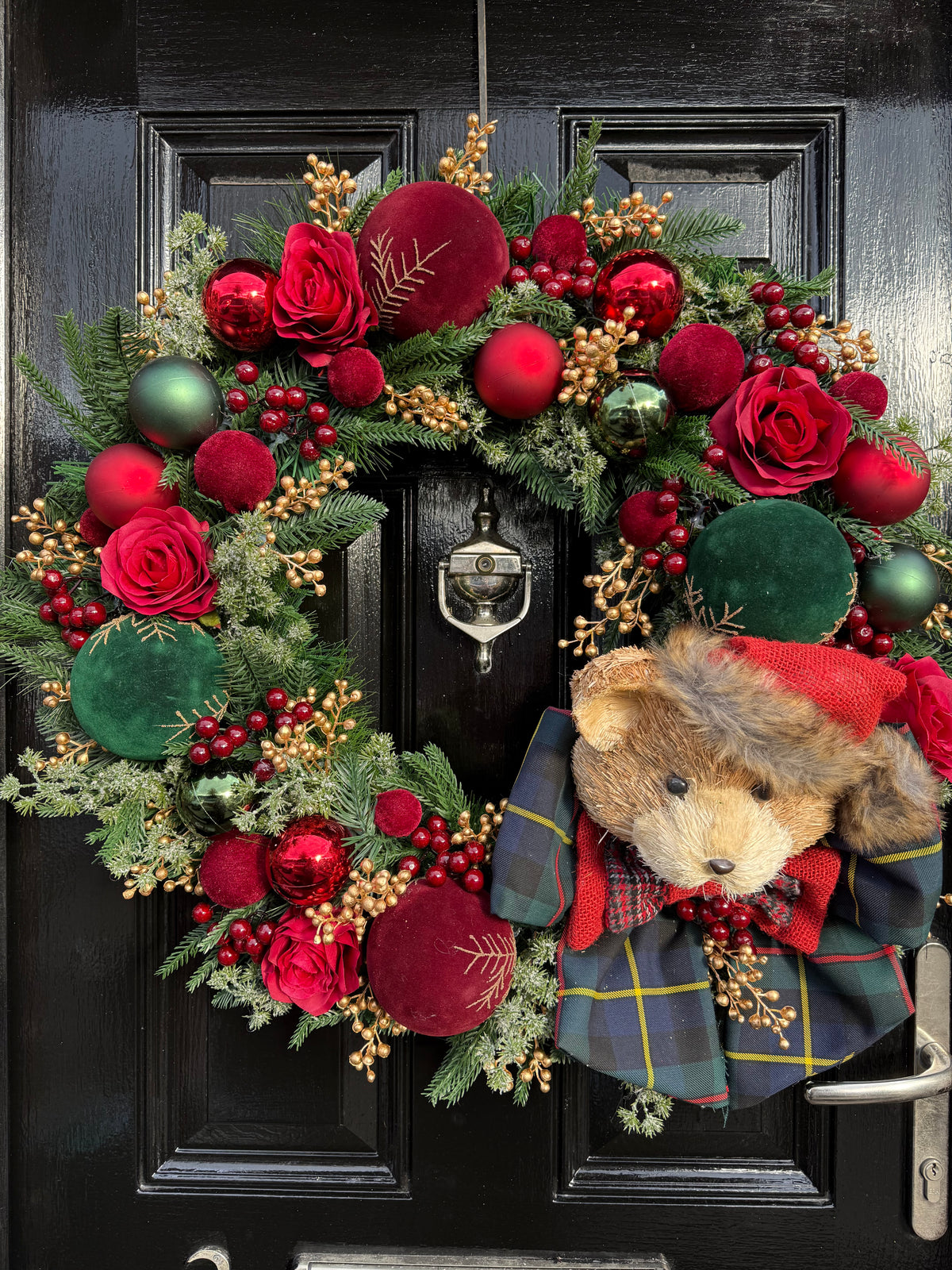 65cm DELUXE TRADITIONAL TARTAN MIXED BEAR WREATH