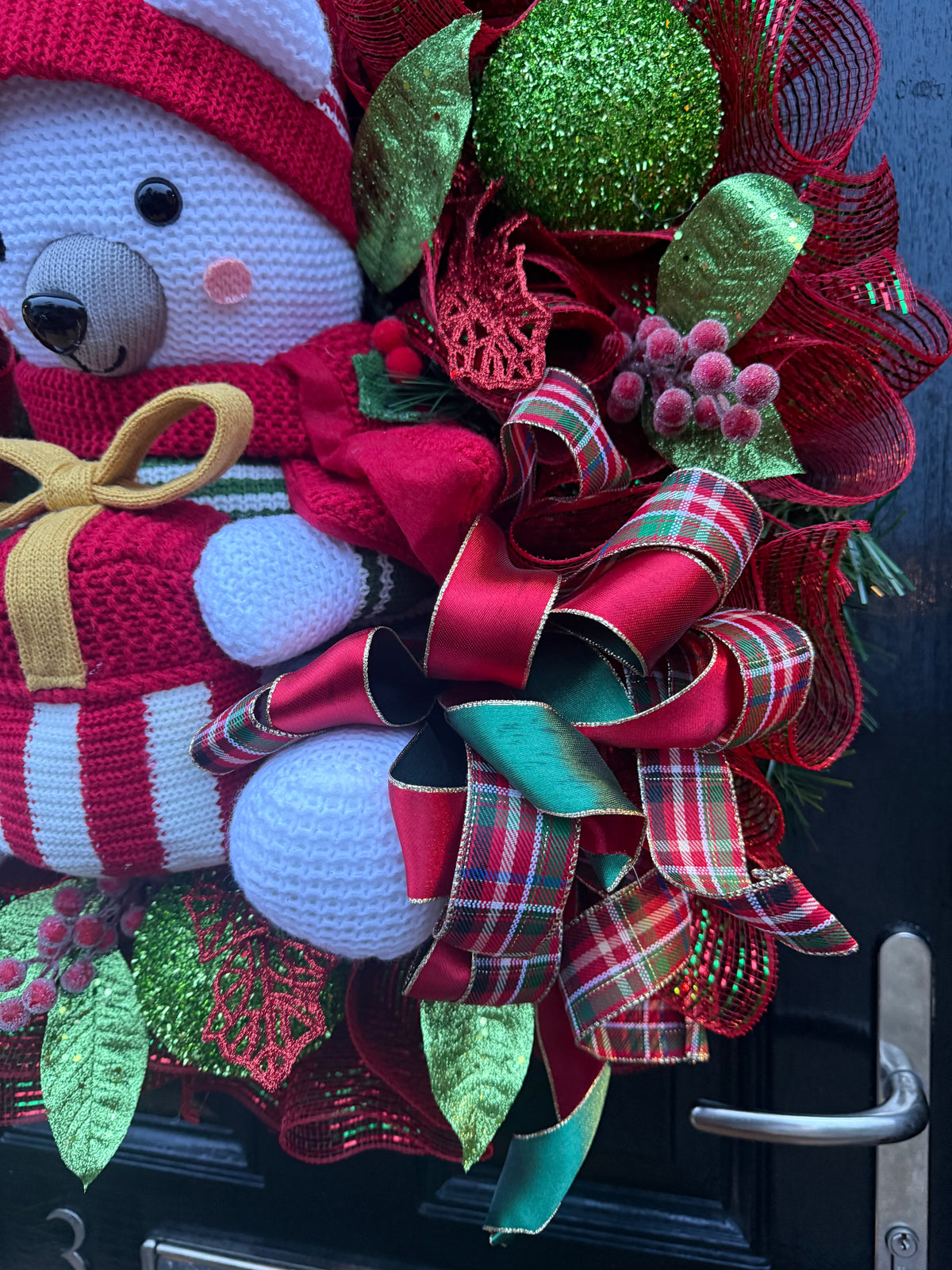 70cm GIANT DELUXE CHRISTMAS POLAR BEAR GREEN RED GOLD MIXED WREATH - IMMEDIATE DISPATCH
