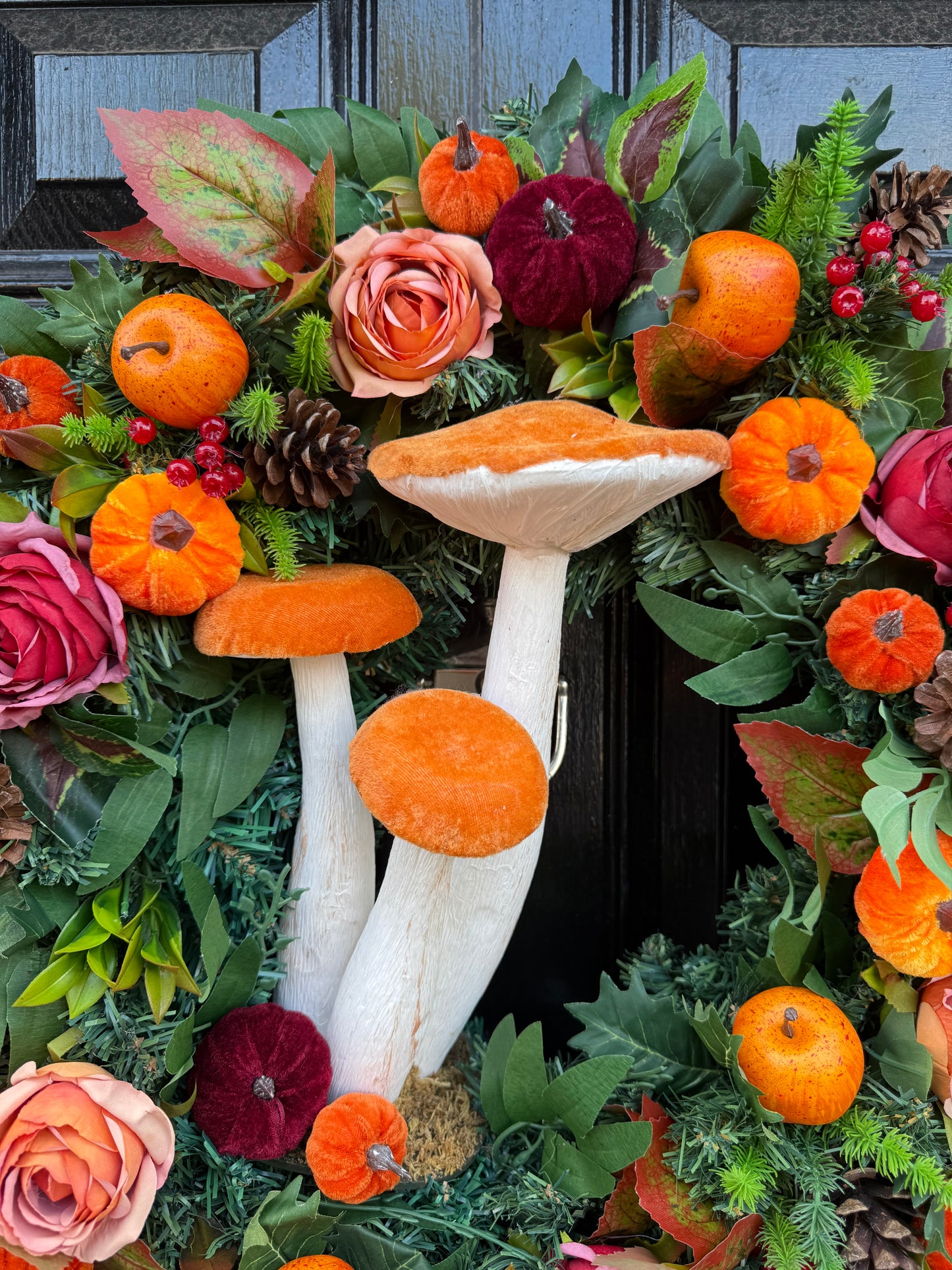 60cm DELUXE GIANT ORANGE BURGUNDY TOADSTOOL  WOODLAND MIXED FOLIAGE AUTUMN WREATH
