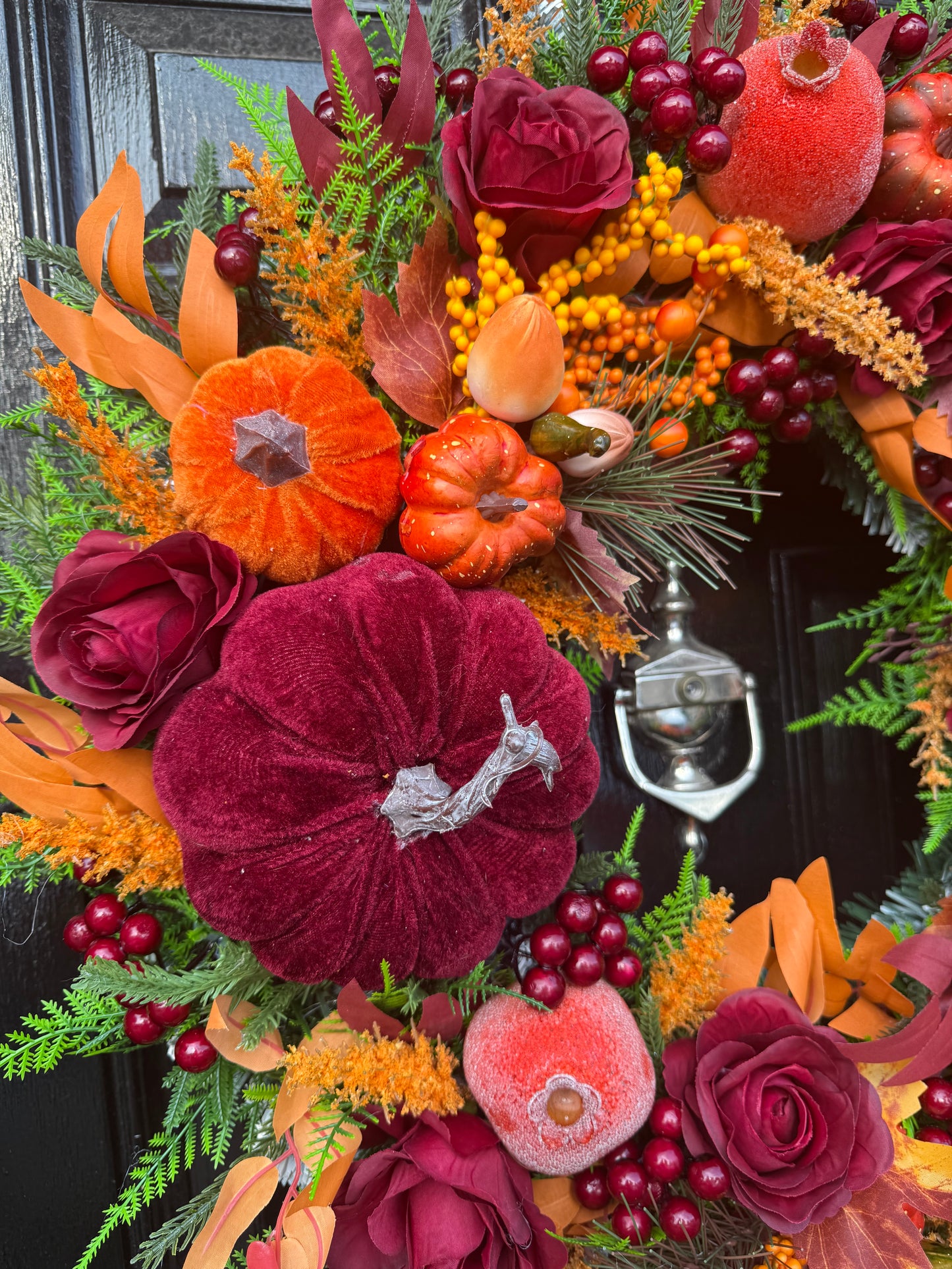 60cm DELUXE BURGUNDY ORANGE PUMPKIN WOODLAND MIXED FOLIAGE AUTUMN WREATH
