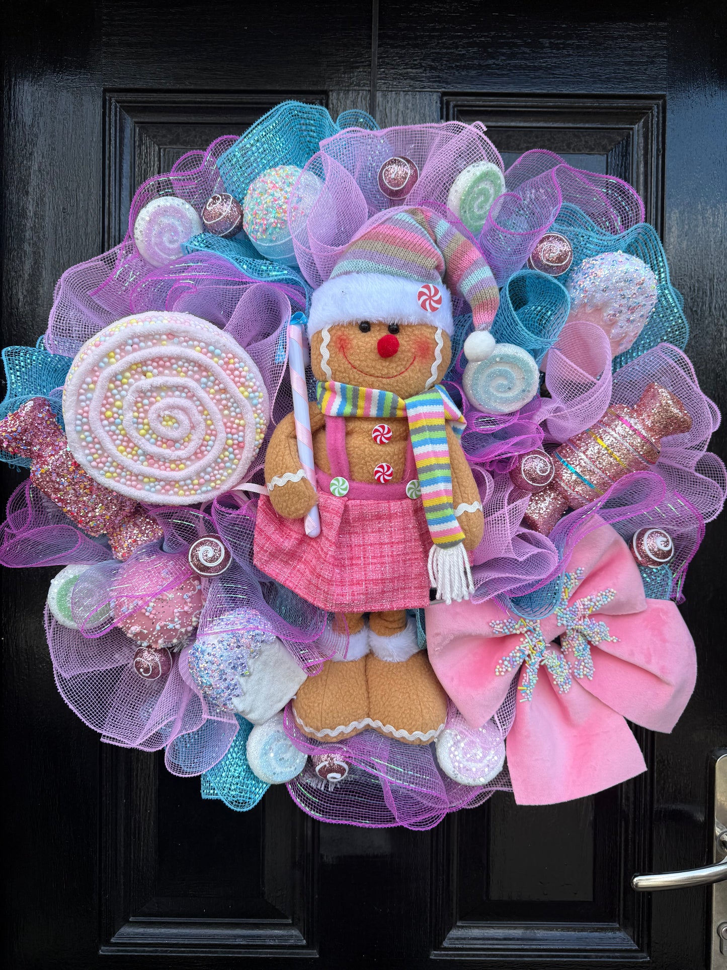 65cm DELUXE PASTEL GINGERBREAD WREATH - IMMEDIATE DISPATCH