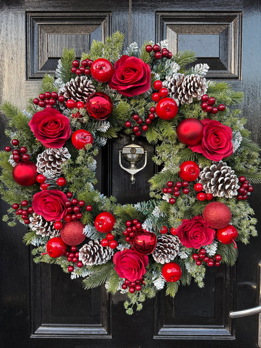 60cm DELUXE TRADITIONAL ROSE BERRY APPLE FOLIAGE WREATH