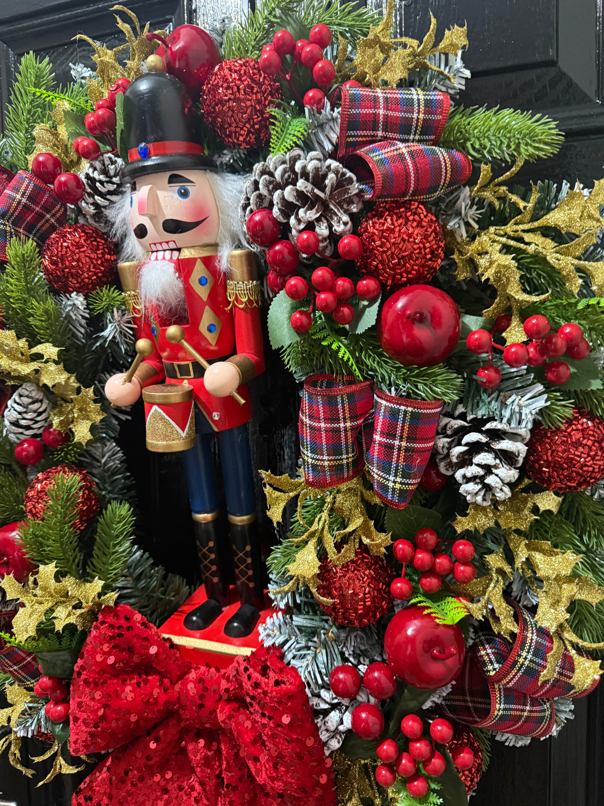 60cm DELUXE TARTAN SEQUIN BOW NUTCRACKER GOLD BLUE RED WREATH - IMMEDIATE DESPATCH