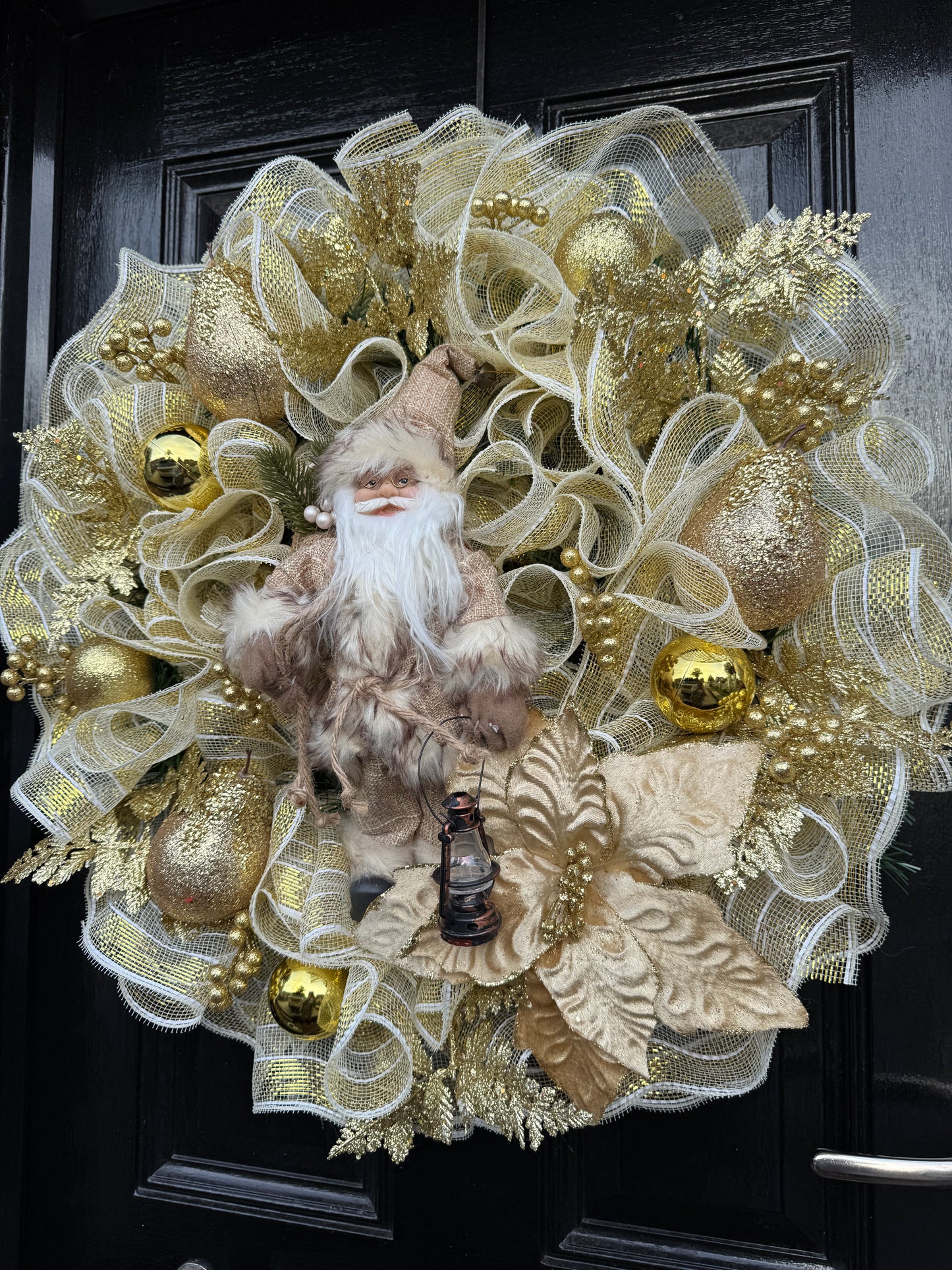 65cm DELUXE WINTER WONDERLAND GOLD SANTA WREATH - IMMEDIATE DESPATCH