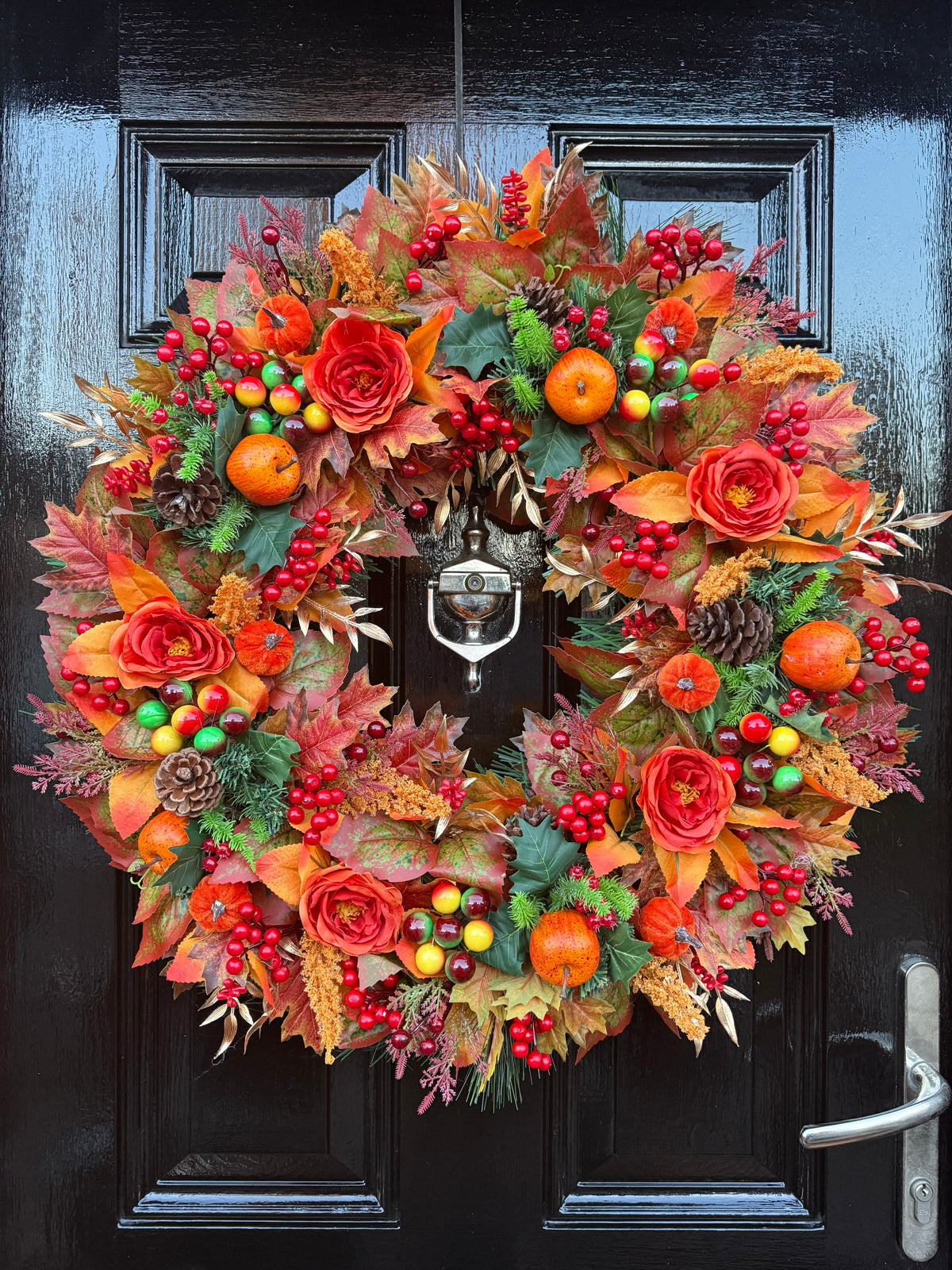 65cm DELUXE ORANGE VERY BERRY APPLE WOODLAND MIXED FOLIAGE AUTUMN WREATH