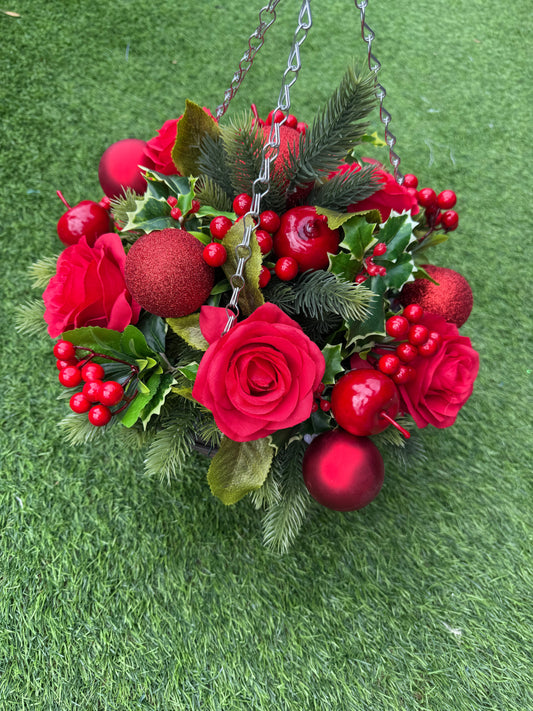 OCTOBER DESPATCH - 12inch ROUND RED TRADITIONAL CHRISTMAS HANGING BASKET