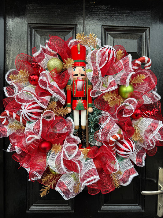 65cm FROSTED NUTCRACKER CANDY CANE MIXED WREATH - IMMEDIATE DESPATCH