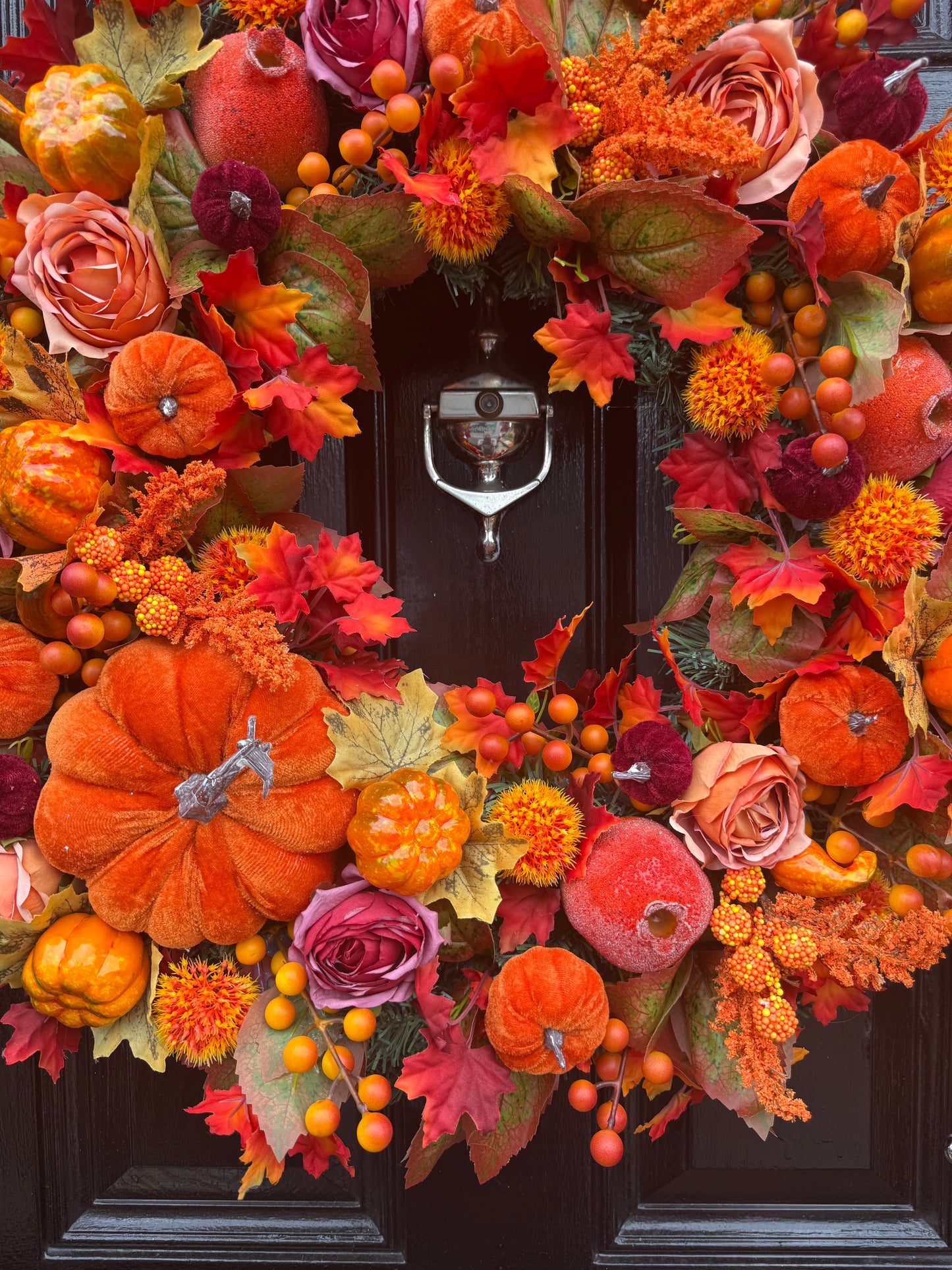 60cm DELUXE BURGUNDY & ORANGE PUMPKIN WOODLAND MIXED FOLIAGE AUTUMN WREATH