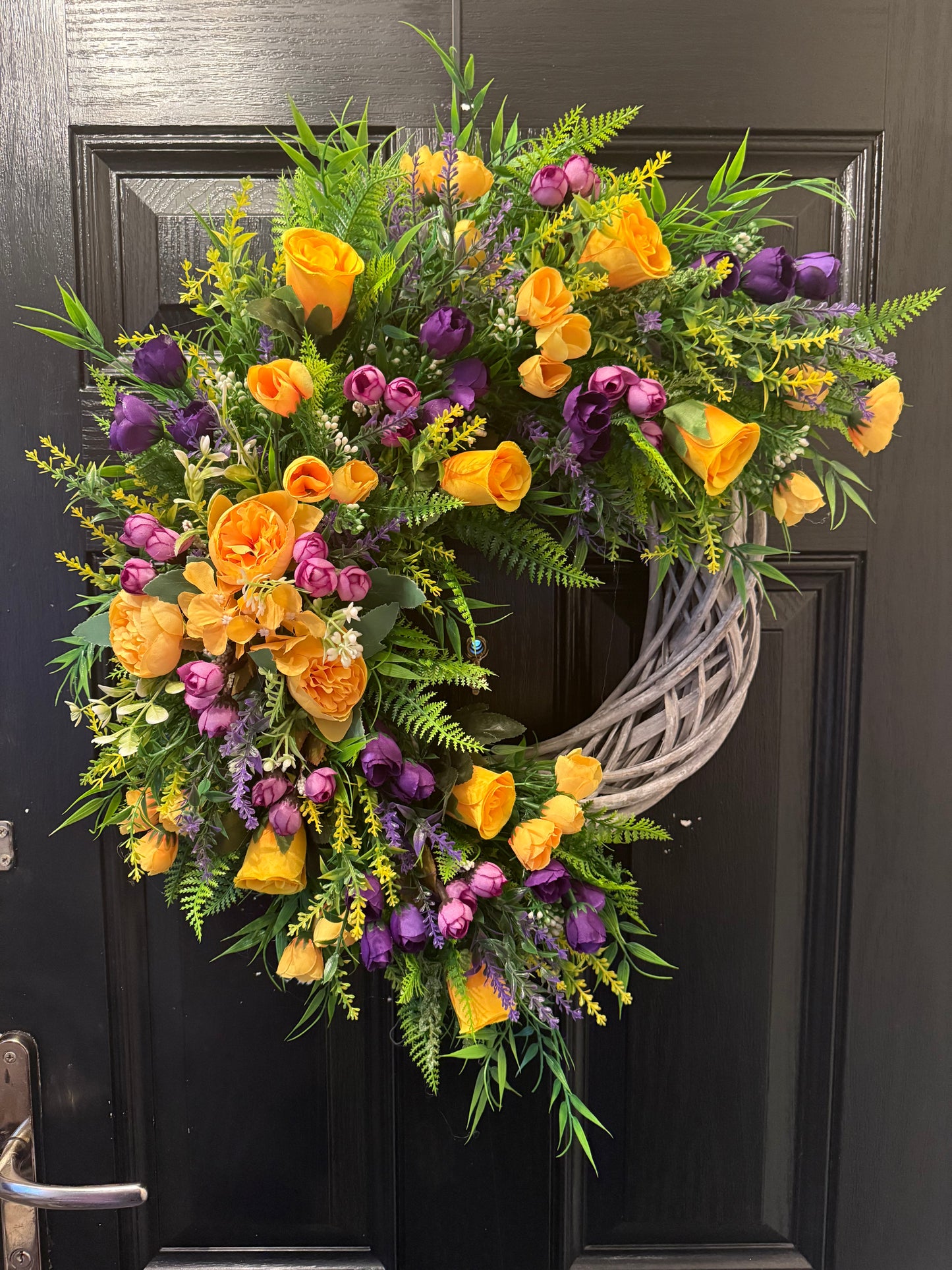 MIXED YELLOW AND PURPLE FOLIAGE ALL SEASON GREY WICKER WREATH