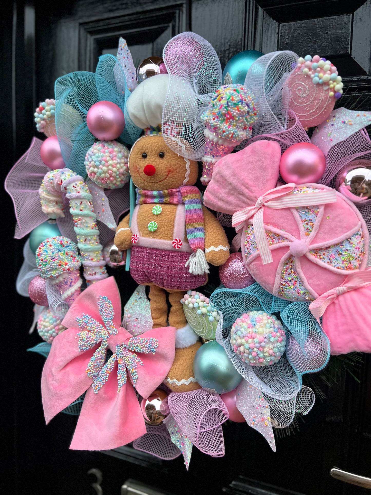 65cm SUPER DELUXE PASTEL GINGERBREAD WREATH - DESPATCH END 1ST WEEK OF DECEMBER