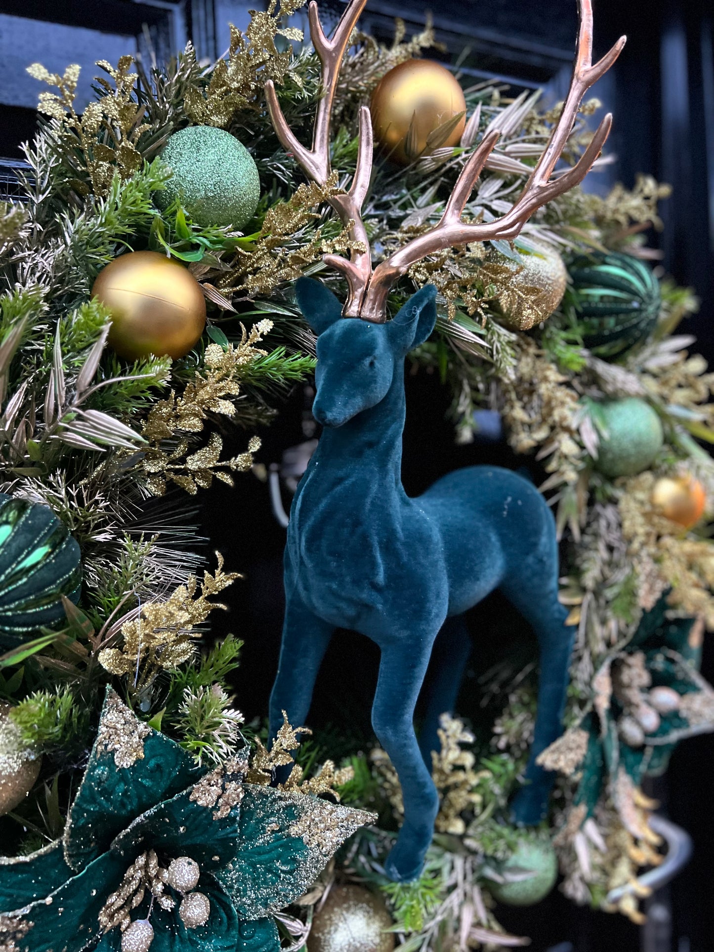 65cm DELUXE WREATH GREEN/GOLD STAG WOODLAND - IMMEDIATE DESPATCH