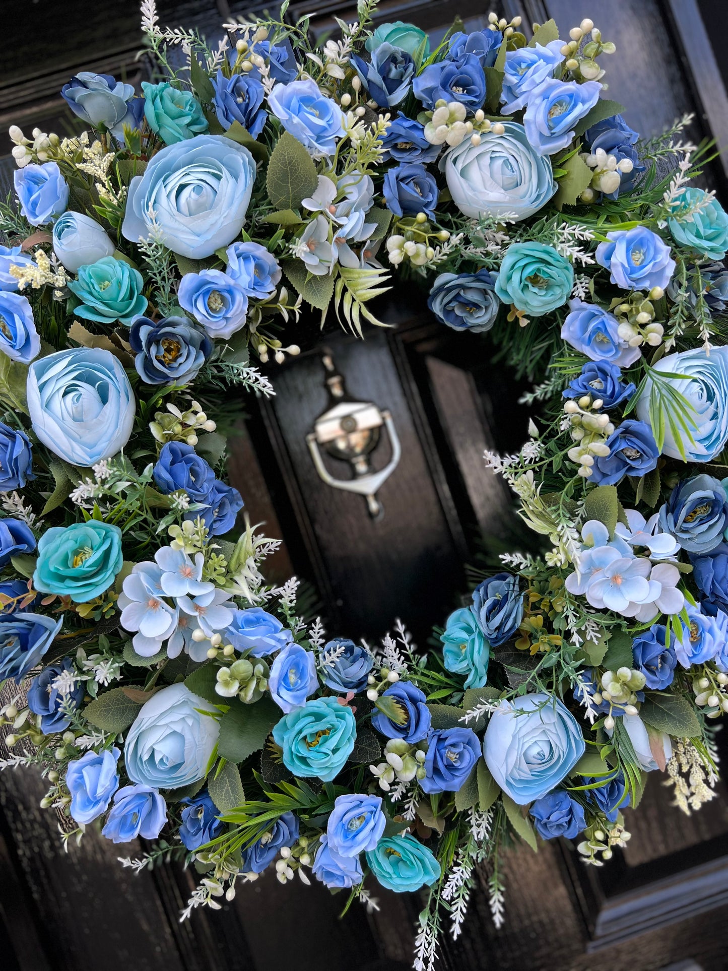 65cm DELUXE BLUE MIXED FOLIAGE ANY SEASON WREATH
