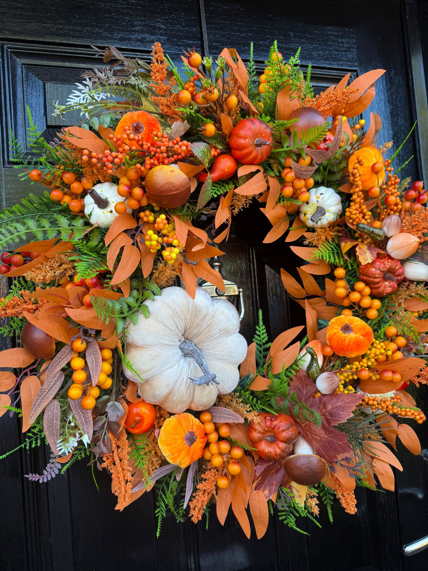 60cm DELUXE PUMPKIN WOODLAND MIXED FOLIAGE AUTUMN WREATH