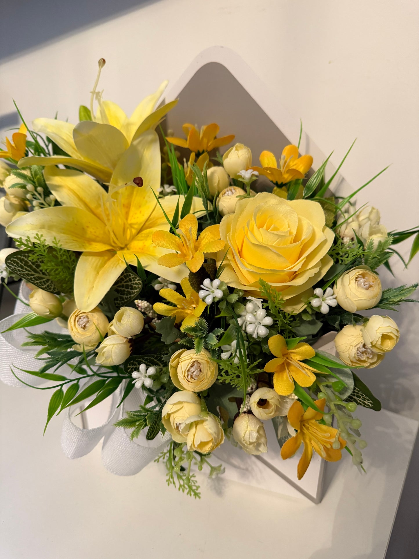 MOTHERS DAY ENVELOPE BOX LEMON MIX