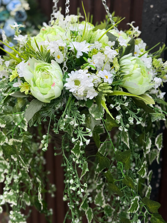 **NEW** DELUXE XL HANGING BASKET GREEN/IVORY MIX 12 INCH CONE