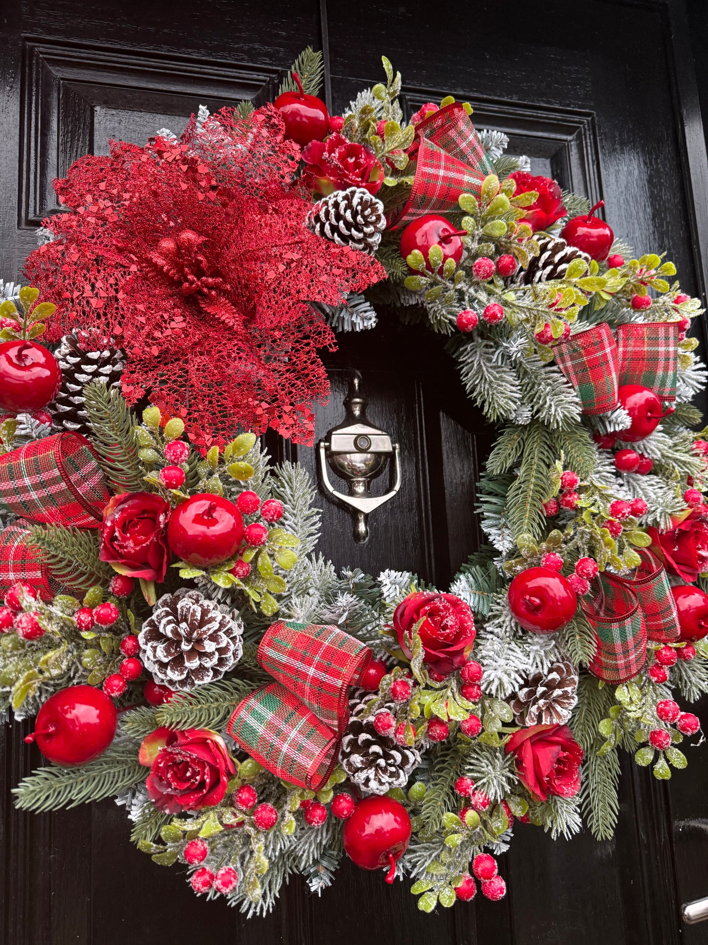 60cm DELUXE WREATH & 6FT MATCHING GARLAND - FOLIAGE TRADITIONAL APPLE FROSTED ROSE BERRY - 2 WEEKS DESPATCH