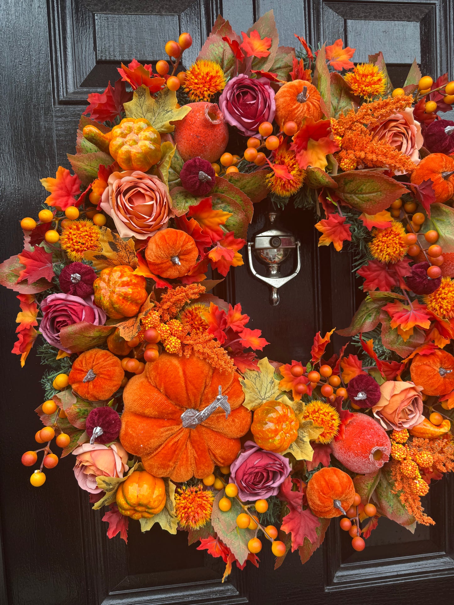 60cm DELUXE BURGUNDY & ORANGE PUMPKIN WOODLAND MIXED FOLIAGE AUTUMN WREATH