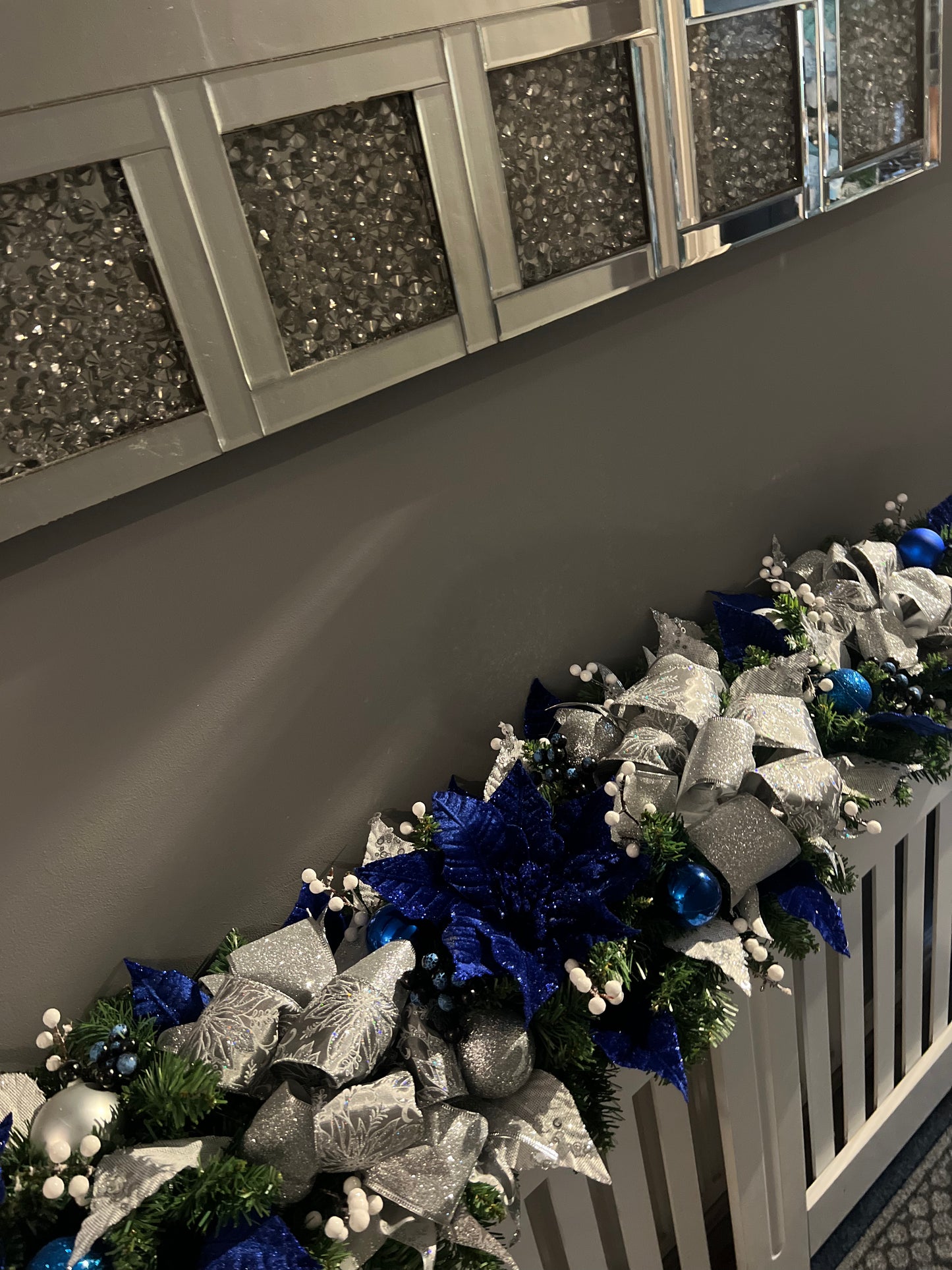 DELUXE 1.25mtr GARLAND ROYAL BLUE/SILVER/WHITE