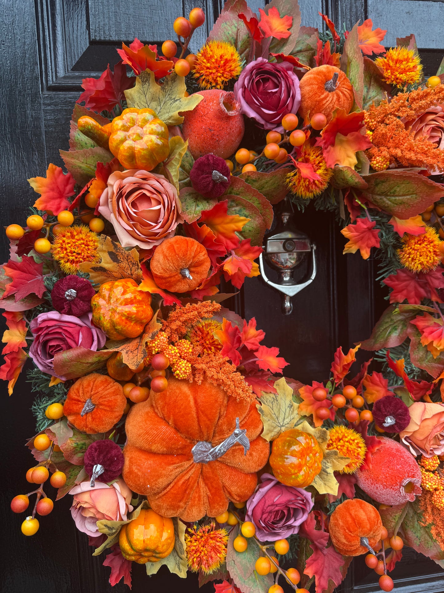 60cm DELUXE BURGUNDY & ORANGE PUMPKIN WOODLAND MIXED FOLIAGE AUTUMN WREATH